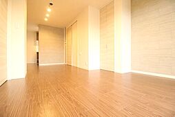 コンフォール川原田E棟 101 1階2LDKのリビング/ダイニング