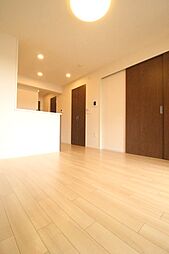 ヨネズホーム 102 1階1LDKのリビング/ダイニング