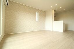 GUCCIフィールドII 203 2階2LDKのリビング/ダイニング