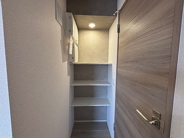 収納