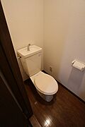 トイレとお風呂が別になっています。