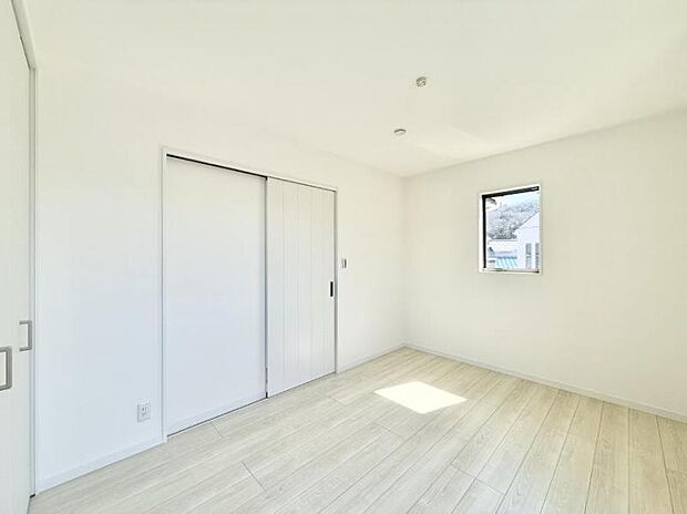 ■窓の配置や通気性の良い設計で部屋の空気がこもらず、常に新鮮な空気が流れます