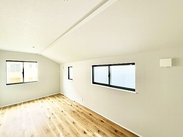 ■窓の配置や通気性の良い設計で部屋の空気がこもらず、常に新鮮な空気が流れます