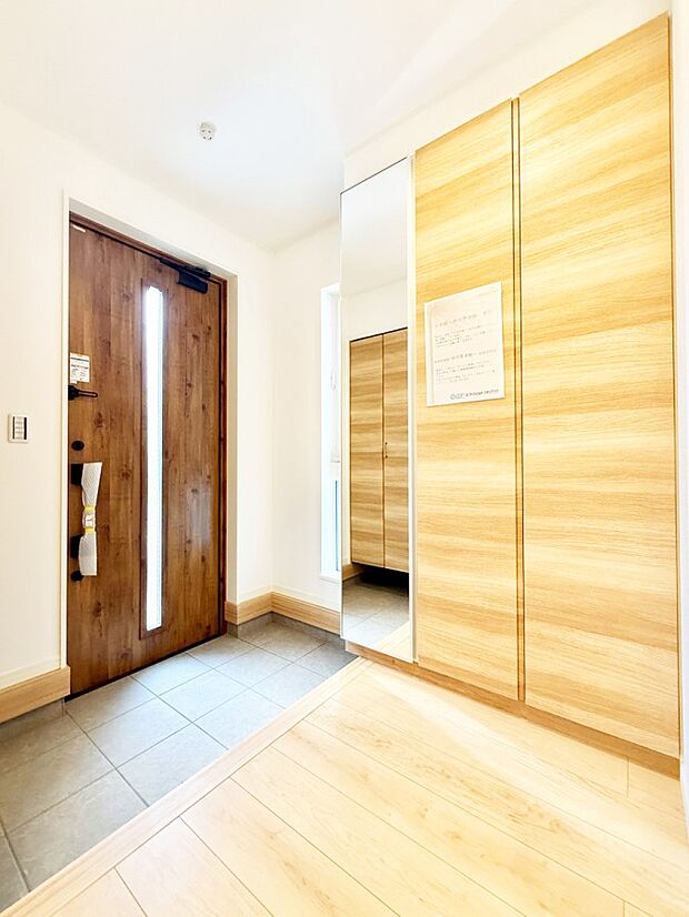 ■玄関はお家の顔!おしゃれな玄関でお客様をお迎え!