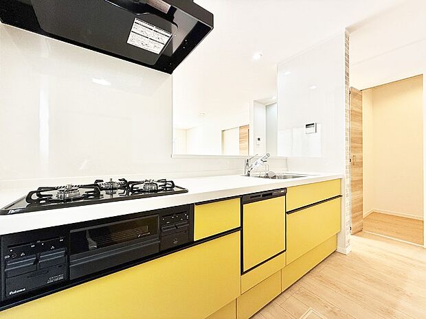 ■美味しい時間が生まれる、笑顔あふれるキッチン