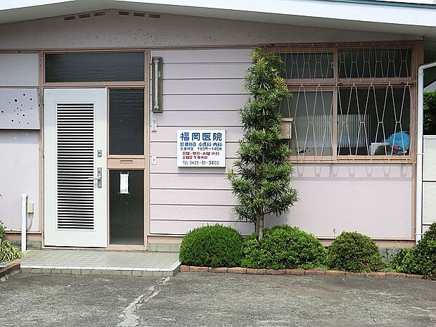 病院 2500m 福岡医院