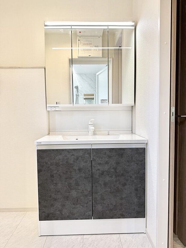 ■朝の準備がスムーズにできる広さです