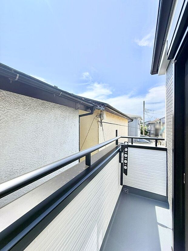 ■ 季節の移ろいを感じられる開放的な空間です