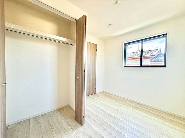 ■落ち着いた色合いのお部屋で穏やかな時間を楽しめます