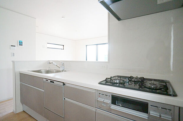 ■家族の絆を深める、温もりのあるキッチン