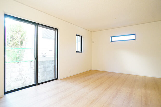 ■くつろぎと笑顔が集まる、心温まるリビング