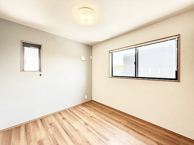 ■落ち着いた色合いのお部屋で穏やかな時間を楽しめます