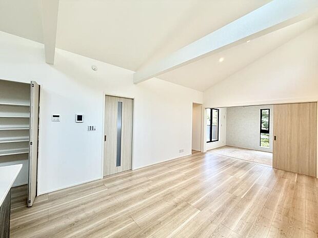 ■心落ち着く場所、ゆったり過ごせるリビング