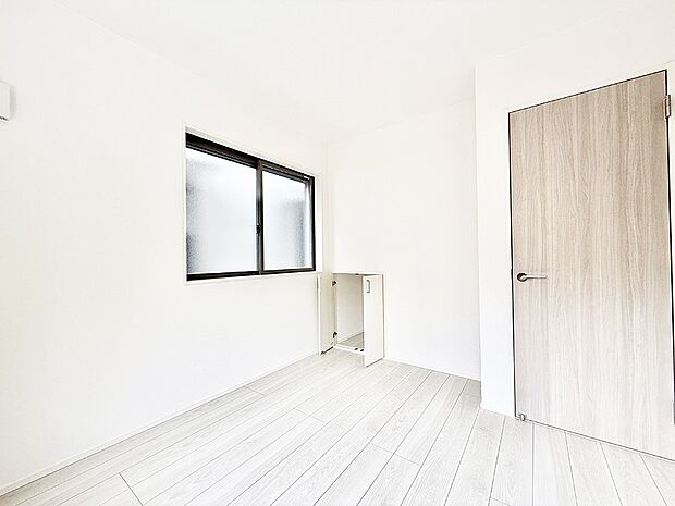 ■落ち着いた雰囲気のお部屋で心が安らぐ空間