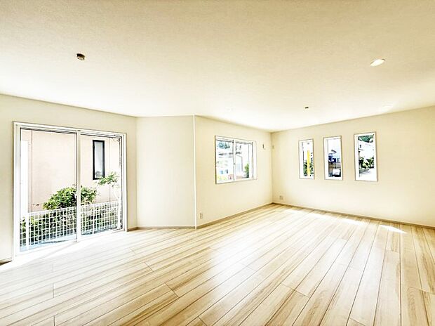 ■心落ち着く場所、ゆったり過ごせるリビング