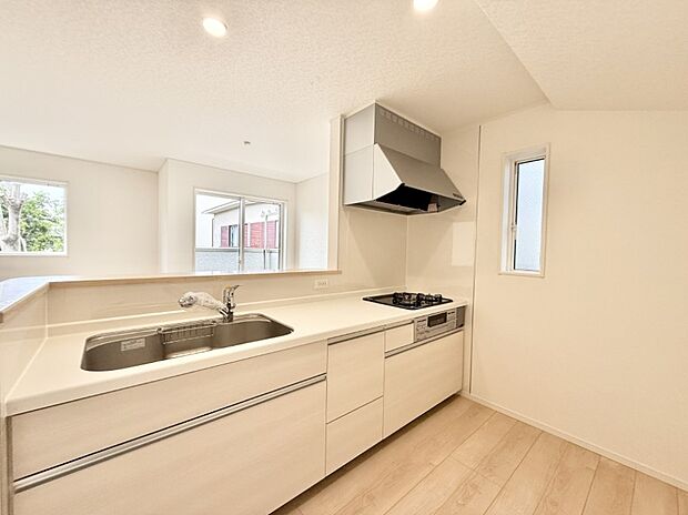 ■家族の絆を深める、温もりのあるキッチン