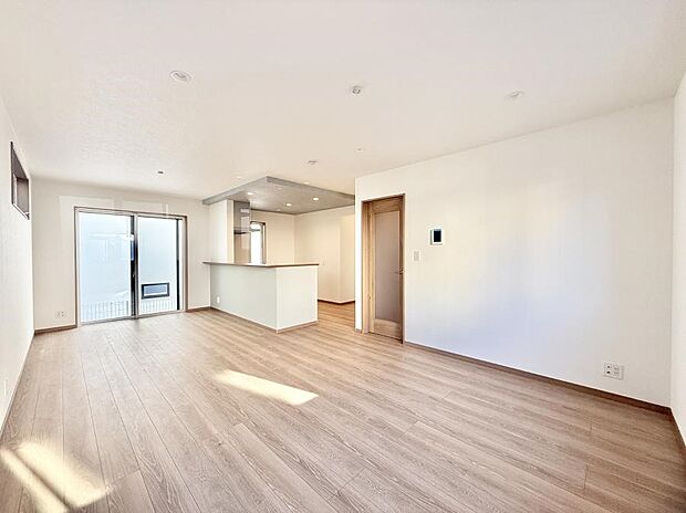 ■心落ち着く場所、ゆったり過ごせるリビング