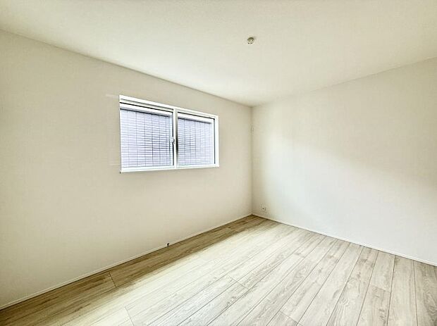 ■落ち着いた色合いのお部屋で穏やかな時間を楽しめます