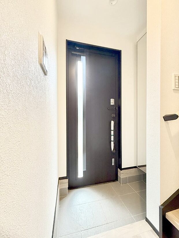 ■ ここから始まる一日、すっきり整った玄関