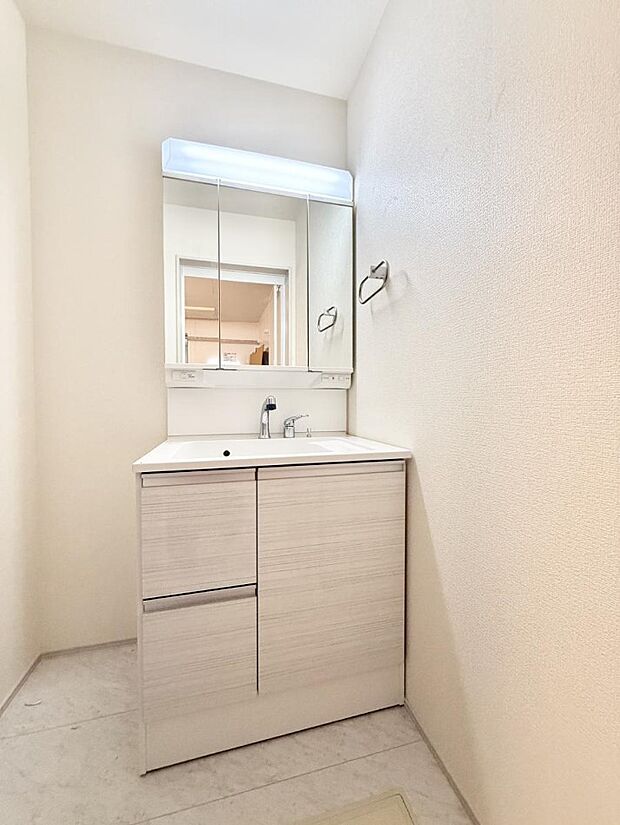 ■朝の準備がスムーズにできる広さです