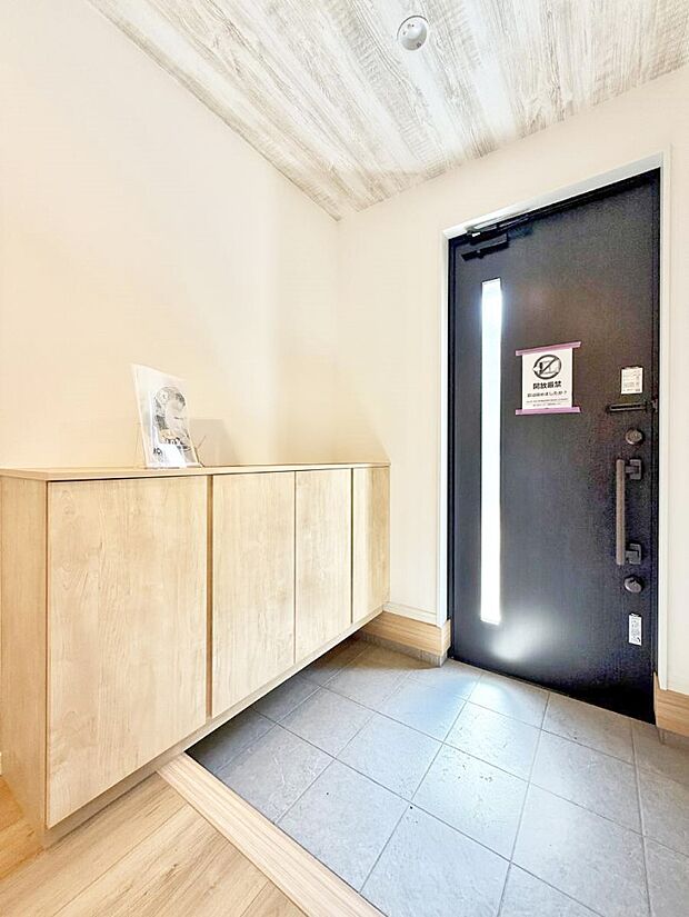 ■ ここから始まる一日、すっきり整った玄関