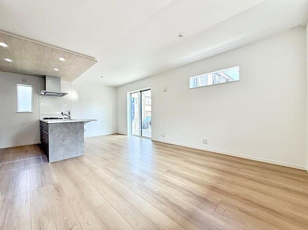 ■心落ち着く場所、ゆったり過ごせるリビング