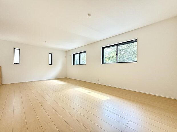 ■くつろぎと笑顔が集まる、心温まるリビング