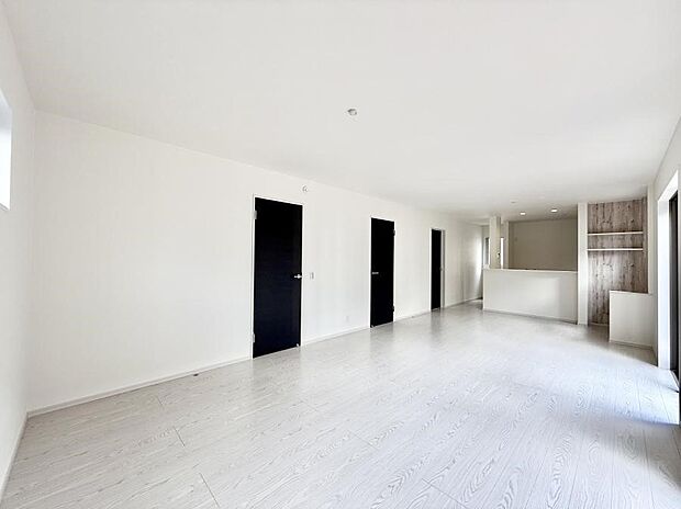 ■くつろぎと笑顔が集まる、心温まるリビング