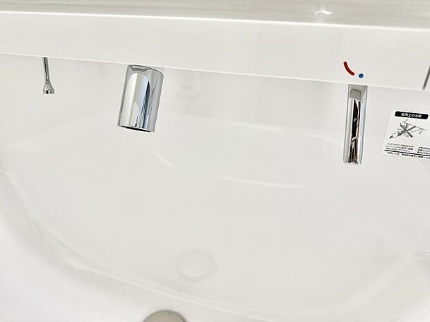 ■手洗いや顔を洗う時も快適に使える便利なシャワー