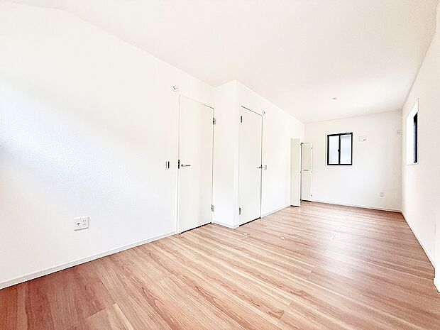 ■落ち着いた雰囲気のお部屋で心が安らぐ空間