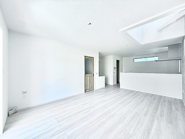 ■心落ち着く場所、ゆったり過ごせるリビング