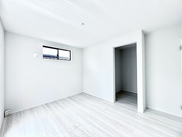 ■落ち着いた雰囲気のお部屋で心が安らぐ空間