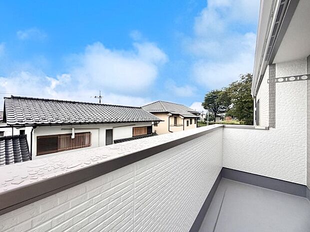 ■ 季節の移ろいを感じられる開放的な空間です