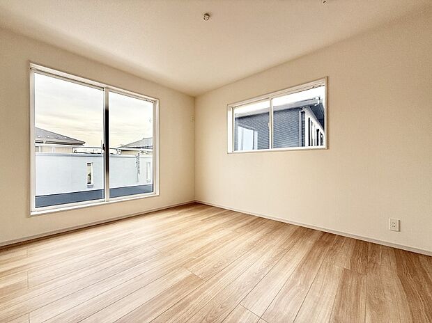 ■窓の配置や通気性の良い設計で部屋の空気がこもらず、常に新鮮な空気が流れます