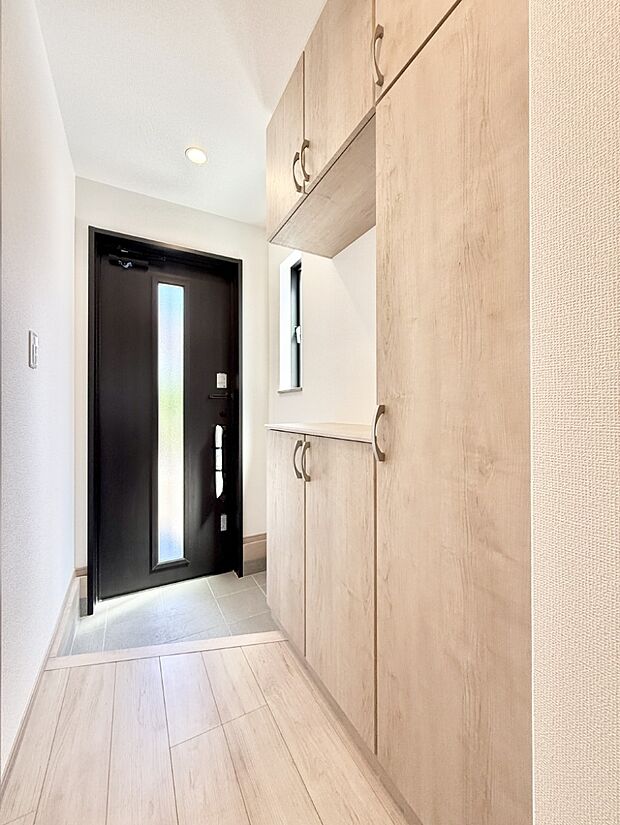 ■ ここから始まる一日、すっきり整った玄関