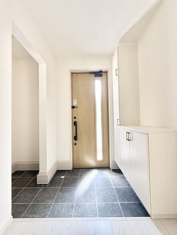 ■ ここから始まる一日、すっきり整った玄関