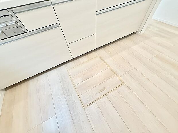 ■隠れた収納スペースで家全体がスッキリ