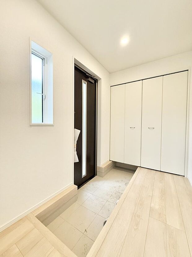 ■ シンプルで美しく、快適な暮らしの入り口