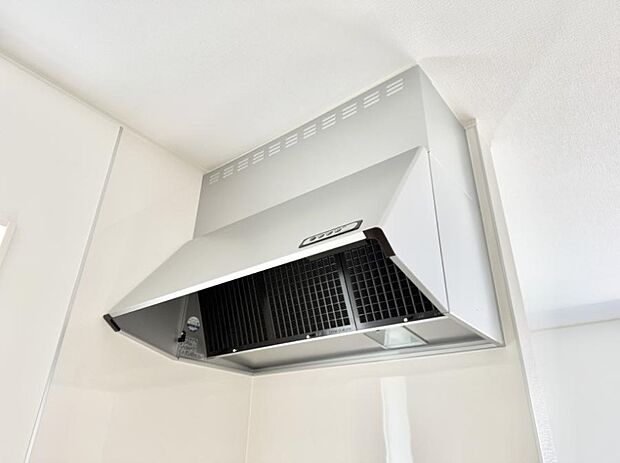 ■調理時の蒸気や匂いが換気扇に誘導され、効率的に排煙ができます。
