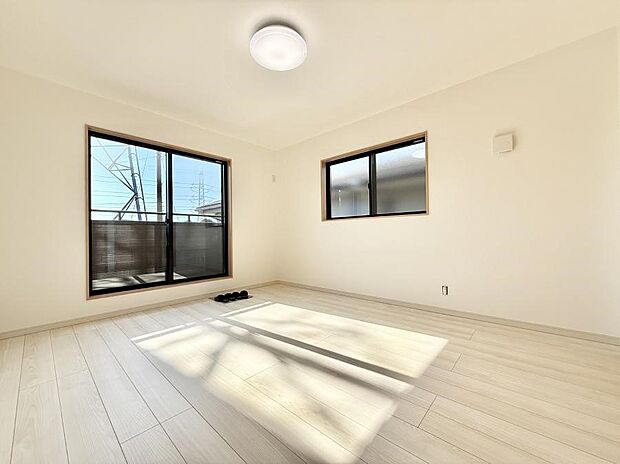 ■窓の配置や通気性の良い設計で部屋の空気がこもらず、常に新鮮な空気が流れます