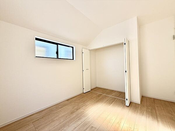 3号棟  ■落ち着いた色合いのお部屋で穏やかな時間を楽しめます