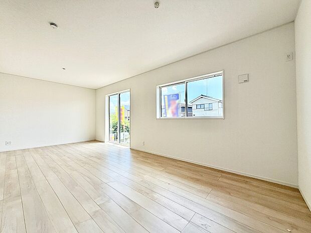 ■くつろぎと笑顔が集まる、心温まるリビング