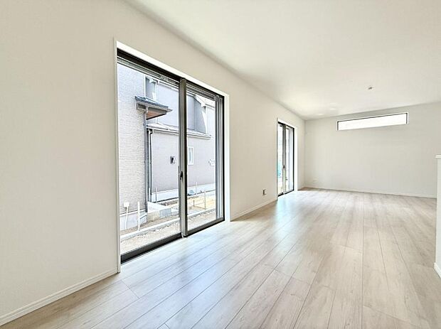 ■くつろぎと笑顔が集まる、心温まるリビング