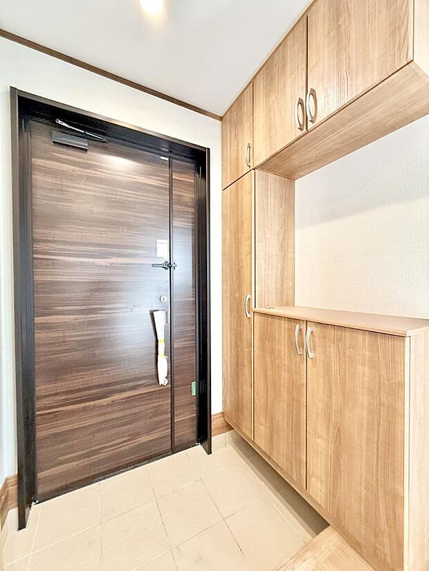 ■ シンプルで美しく、快適な暮らしの入り口