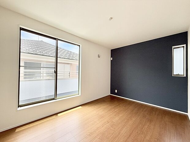 ■落ち着いた雰囲気のお部屋で心が安らぐ空間