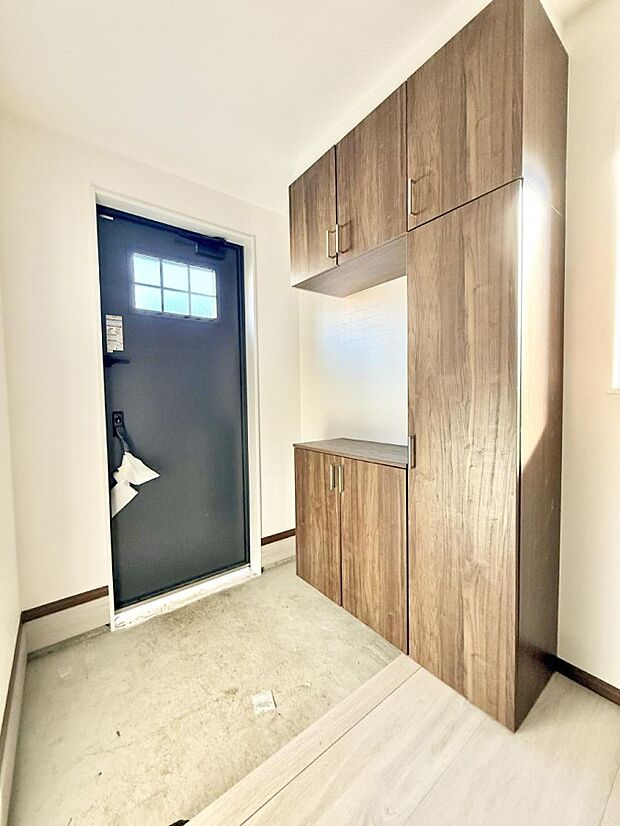 ■ シンプルで美しく、快適な暮らしの入り口