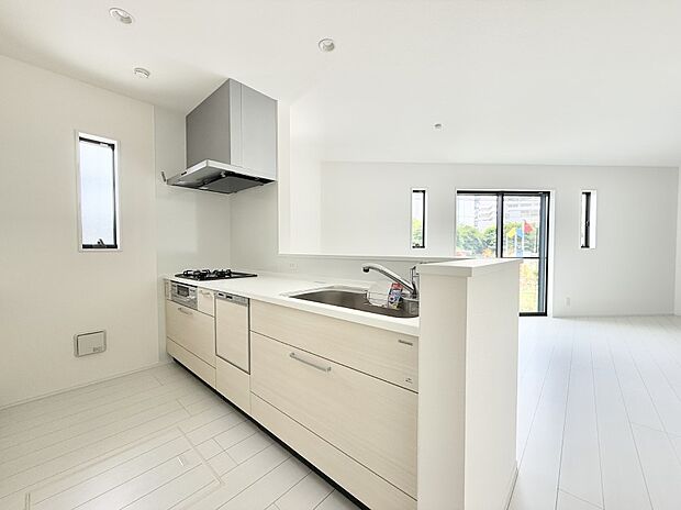 ■美味しい時間が生まれる、笑顔あふれるキッチン