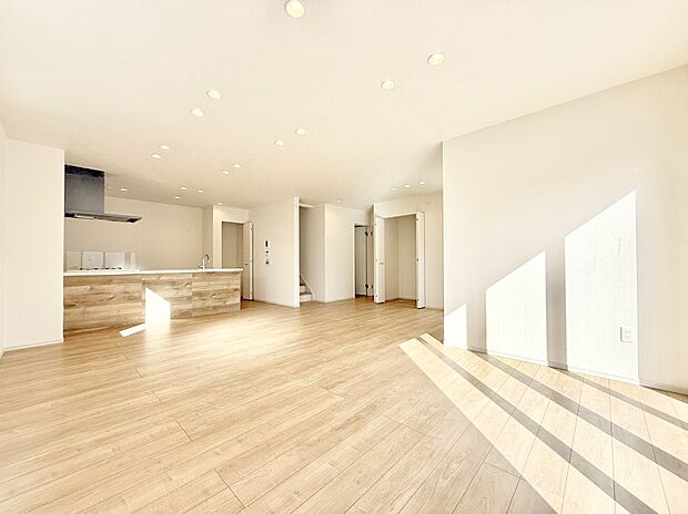 ■くつろぎと笑顔が集まる、心温まるリビング