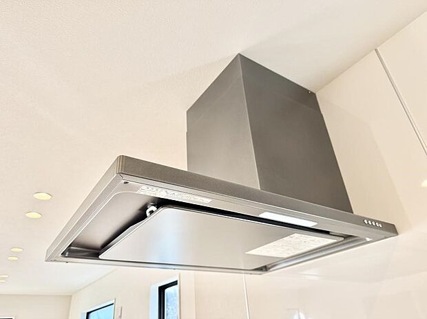 ■調理時の蒸気や匂いが換気扇に誘導され、効率的に排煙ができます。