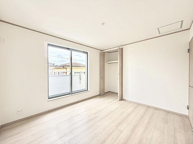 ■窓の配置や通気性の良い設計で部屋の空気がこもらず、常に新鮮な空気が流れます